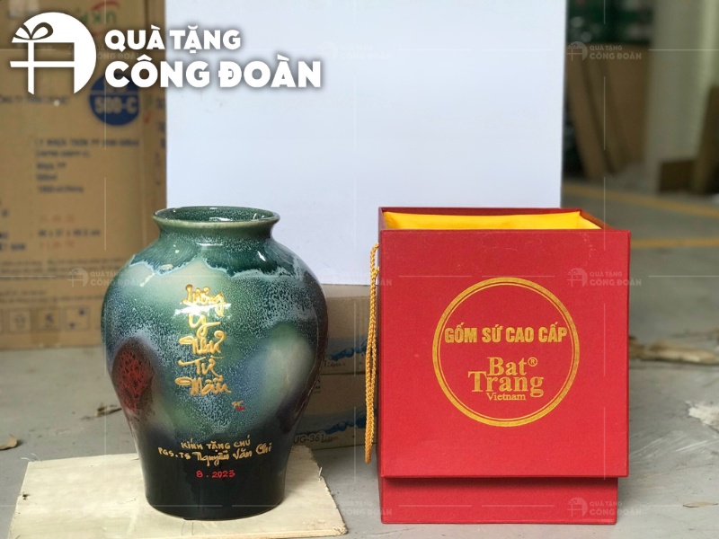 qua-tang-cong-doan-truong-hoc-4
