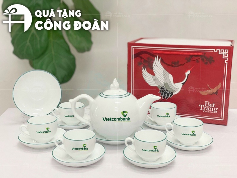 qua-tang-cong-doan-ngan-hang-vietcombank-17