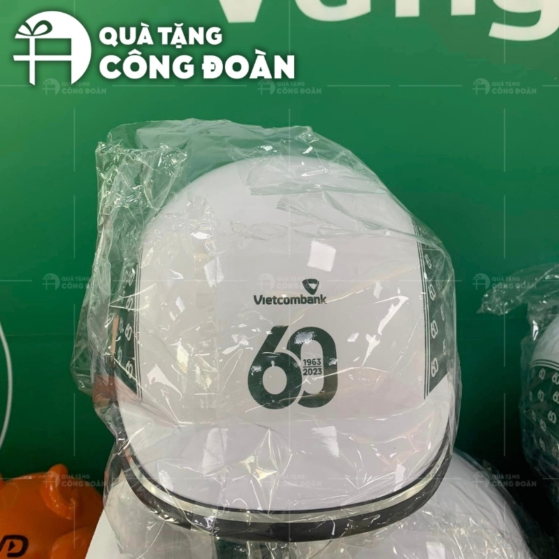 qua-tang-cong-doan-ngan-hang-vietcombank-25