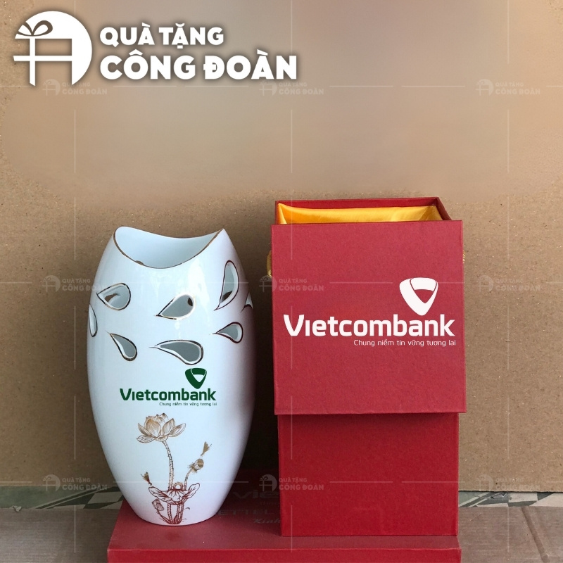 qua-tang-cong-doan-ngan-hang-vietcombank-41