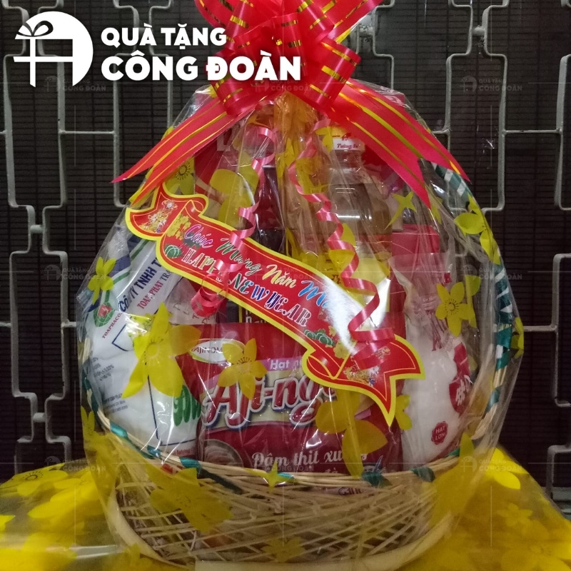 gio-qua-tet-tang-cong-nhan-nhan-vien-cong-doan-73