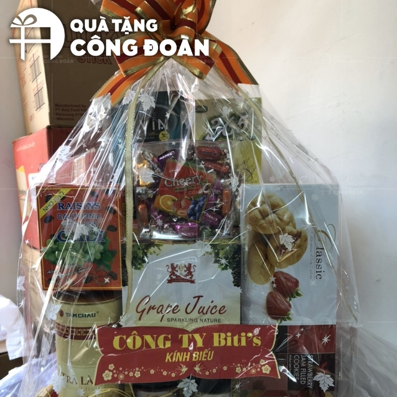 gio-qua-tet-tang-cong-nhan-nhan-vien-cong-doan-79