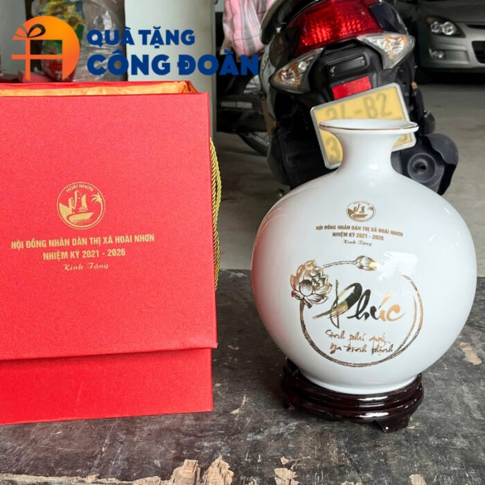 Bình hút lộc họa tiết hoa sen cá chép in logo quà tặng công đoàn BHL-06 - Hình ảnh 3