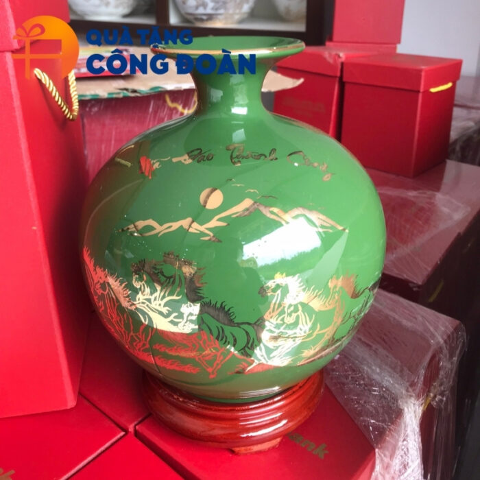 Bình hút lộc in logo đại hội men xanh họa tiết mã đáo thành công BHL-09 - Hình ảnh 4
