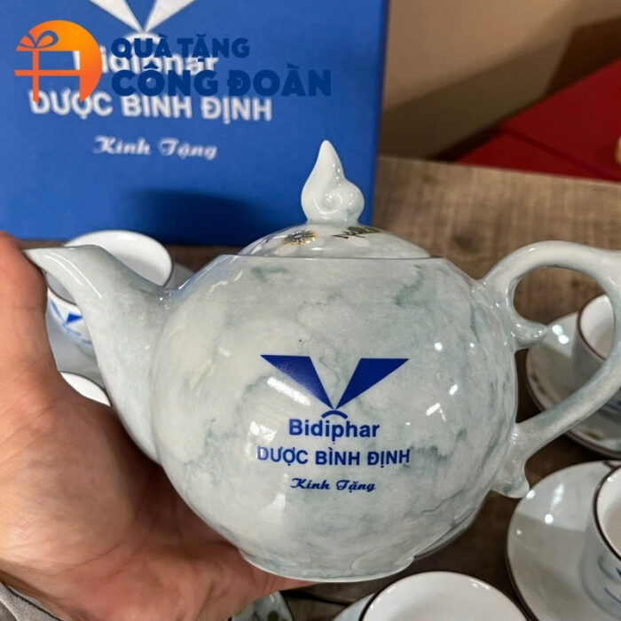 Bộ ấm chén dáng bưởi lửa in logo quà tặng công đoàn AC-07 - Hình ảnh 3