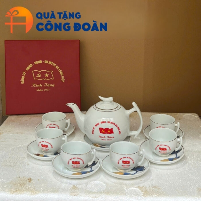 Bộ ấm chén sứ trắng dáng bưởi cành in logo quà tặng công đoàn AC-12 - Hình ảnh 2