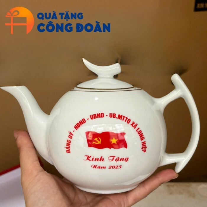 Bộ ấm chén sứ trắng dáng bưởi cành in logo quà tặng công đoàn AC-12 - Hình ảnh 4