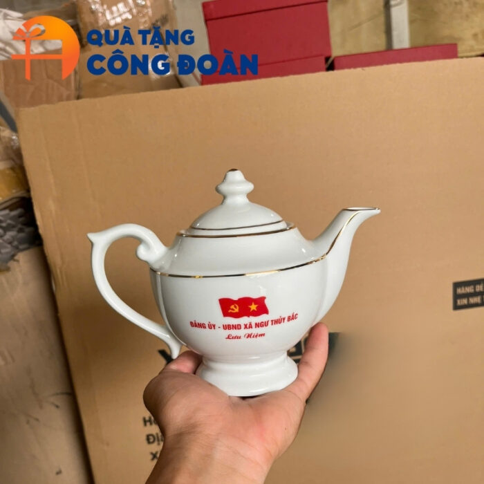 Bộ ấm chén trắng in logo quà tặng công đoàn dáng thần đèn AC-10 - Hình ảnh 3