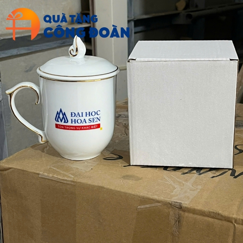 Cốc sứ in logo đi kèm hộp giấy carton hoặc hộp xi lót lụa tùy chọn