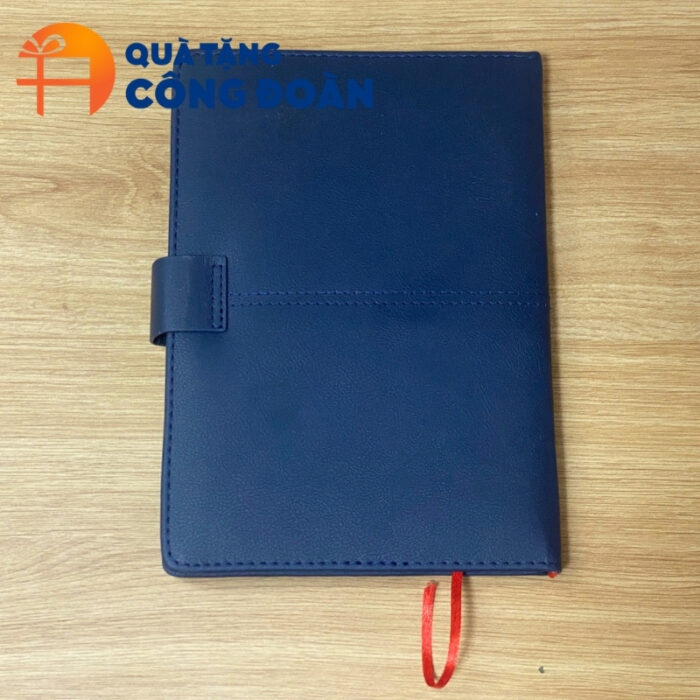 Sổ da màu xanh dương dán gáy khuy bấm in logo đại hội công đoàn SD-03 - Hình ảnh 4