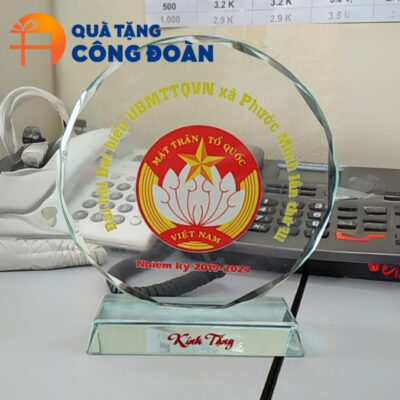 Cận cảnh logo đại hội được in sắc nét trên sản phẩm