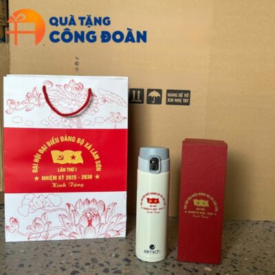 Sản phẩm đi kèm hộp quà và hộp giấy cao cấp