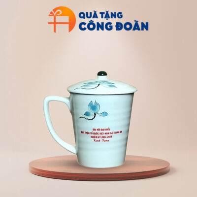 Cốc sứ quà tặng đại hội in logo dung tích 350ml vẽ sen xanh CS-09