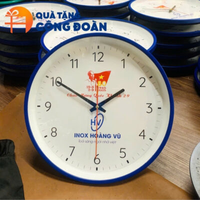 Logo, thông điệp đại hội sẽ được in rõ nét trên mặt đồng hồ