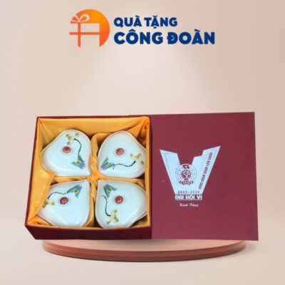 Khay mứt quà tặng Đại hội in logo dáng trái tim họa tiết hoa sen KM-04