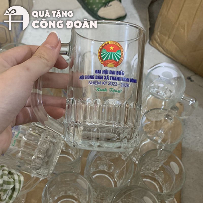 qua-tang-in-logo-dai-hoi-hoi-nong-dan (3)