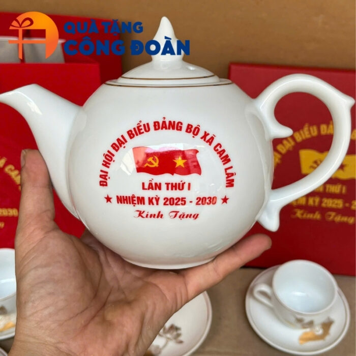 Bộ ấm trà in logo dáng bưởi lửa quà tặng Đại hội Đại biểu vẽ vàng hoa sen AC-18 - Hình ảnh 8