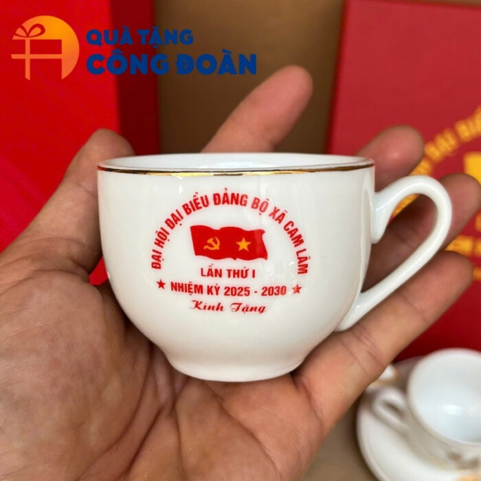 Bộ ấm trà in logo dáng bưởi lửa quà tặng Đại hội Đại biểu vẽ vàng hoa sen AC-18 - Hình ảnh 7