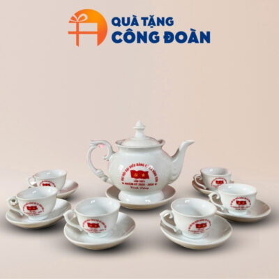 Quà tặng Đại hội Đảng bộ ấm trà in logo dáng đài cát sứ trắng AC-22