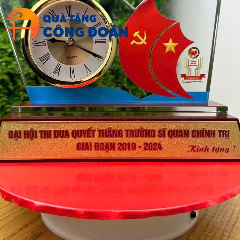 Cận cảnh thông điệp sự kiện được in nổi bật trên sản phẩm