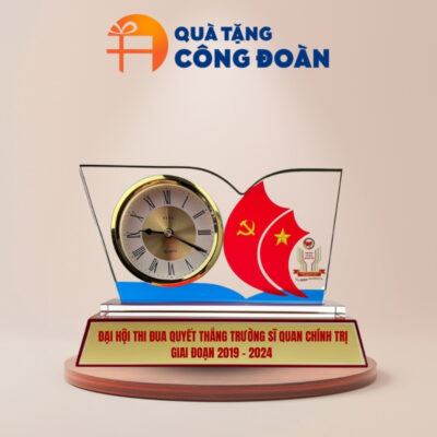 Quà tặng Đại hội đồng hồ để bàn in logo pha lê DH-23