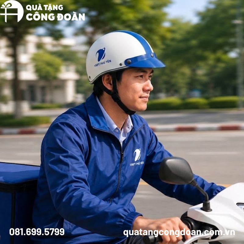 Mũ bảo hiểm in logo nửa đầu màu trắng phối xanh dương in logo công đoàn