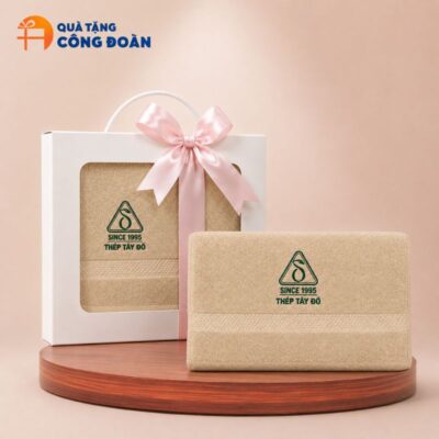 Khăn Thêu Logo Chất Liệu Cotton Màu Vàng Kem Kích Thước 35x78cm KB-13